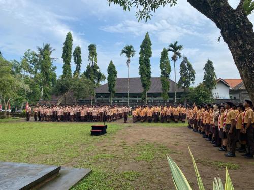 6bf4faec-32c3-47f4-ab2e-e01d93ff6b37