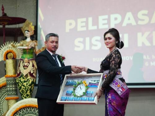 Graduation-37-5