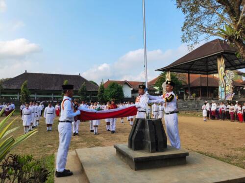 Penurunan-Bendera-2026-9