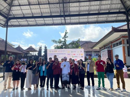 pameran2
